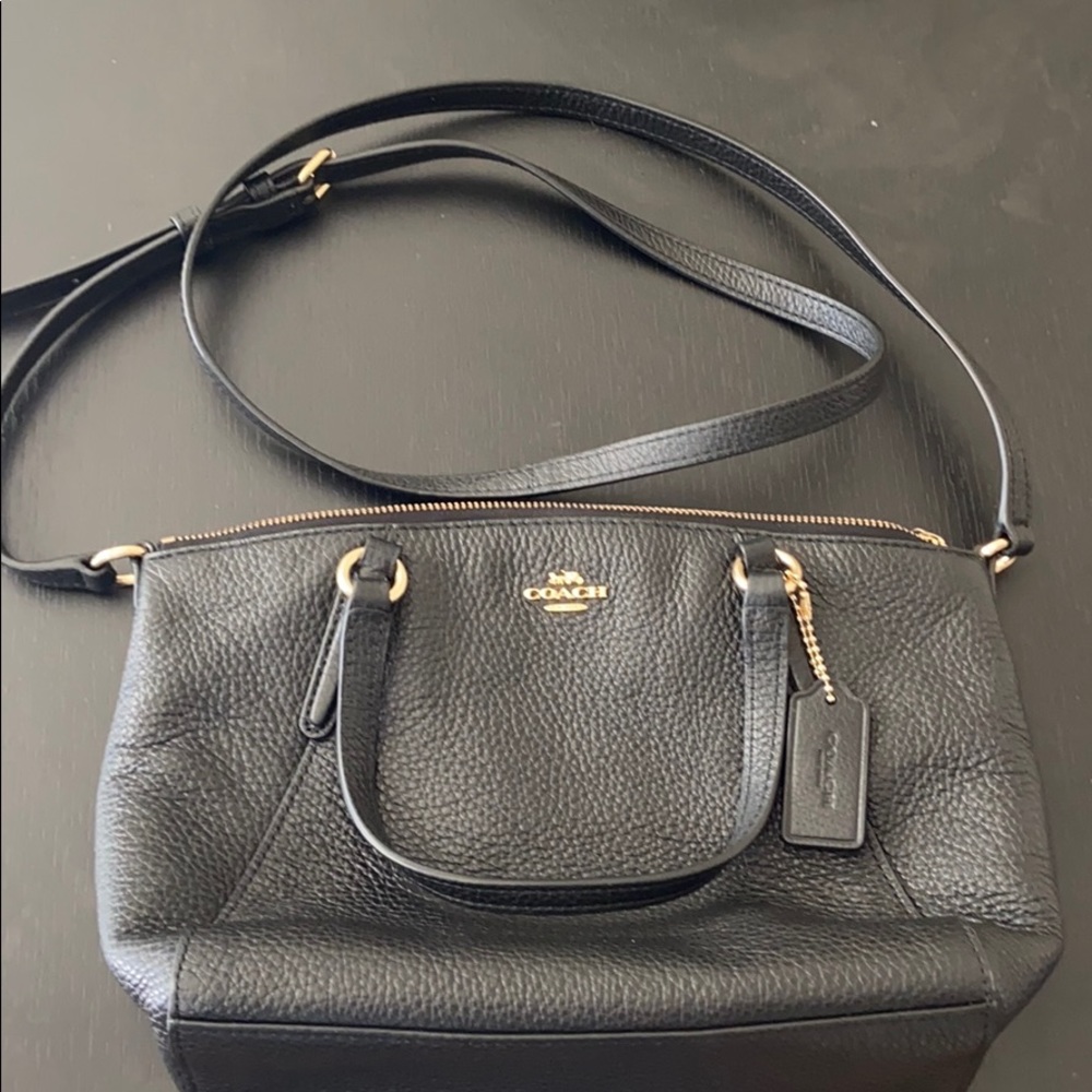 BLACK LEATHER COACH MINI CROSS BODY